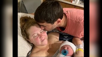 Amy Schumer, Chris Fischer welcome their first child, name him after fellow comedian Dave Attell