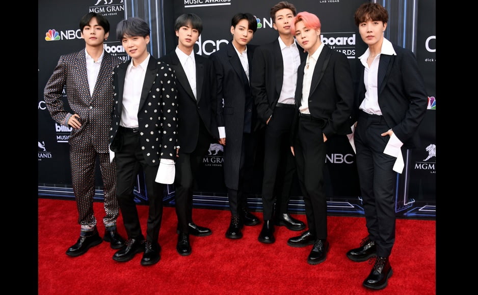 Priyanka Chopra, Jonas Brothers, Cardi B, Taylor Swift, BTS walk the Billboard Music Awards 2019 red carpet Priyanka Chopra, Jonas Brothers, Cardi B, Taylor Swift, BTS walk the Billboard Music Awards 2019 red carpet