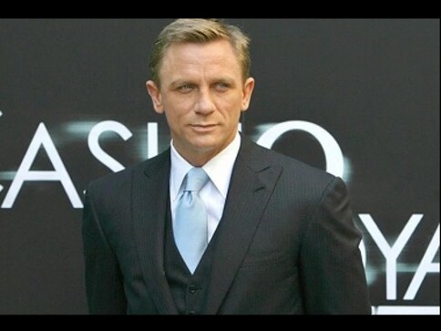 Daniel Craig to undergo ankle surgery following injury on Bond 25 set; makers confirm film won't be pushed Daniel Craig to undergo ankle surgery following injury on Bond 25 set; makers confirm film won't be pushed