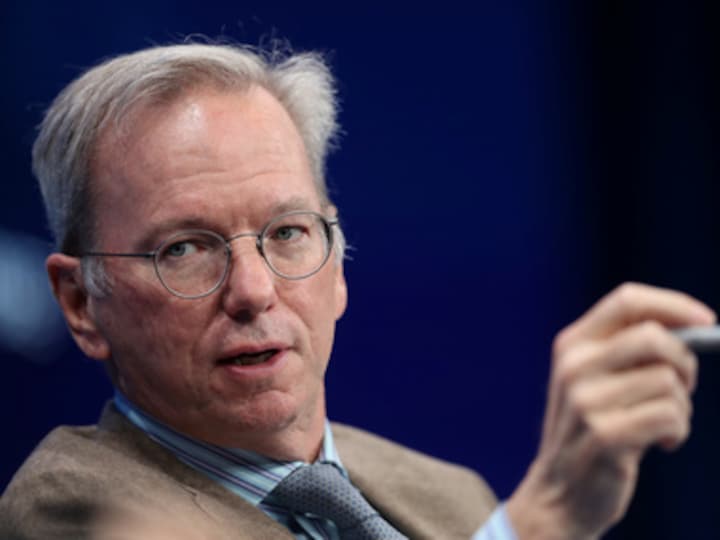 Former Google CEO Eric Schimdt to step down from board after 18 years, will continue as tech advisor at Alpabet Inc