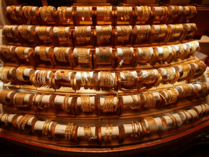 Gold holds steady ahead of US Federal Reserve Chairman Jerome Powell's speech