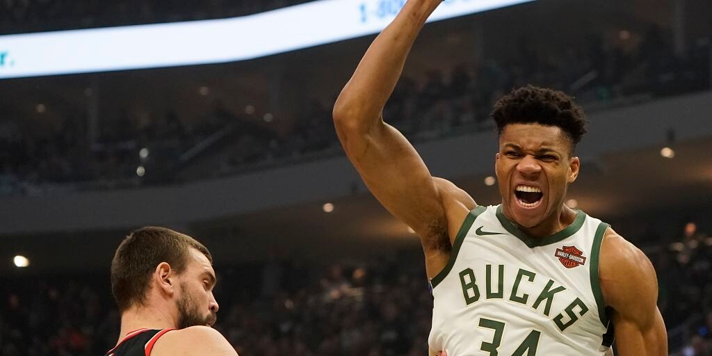 NBA Playoffs 2019: Giannis Antetokounmpo Grabs 30 Points In Milwaukee ...