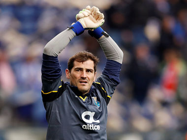 FC Porto goalkeeper Iker Casillas hospitalised after suffering heart attack during training session, is in stable condition FC Porto goalkeeper Iker Casillas hospitalised after suffering heart attack during training session, is in stable condition