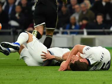 Footballers three times more likely to die from neurodegenerative diseases: FA commissioned report finds Footballers three times more likely to die from neurodegenerative diseases: FA commissioned report finds