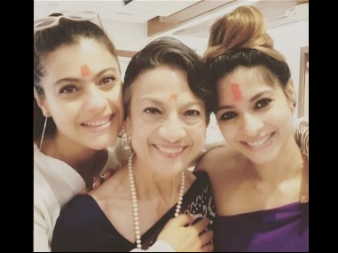 Veteran actress Tanuja hospitalised for abdominal pain; Kajol visits mother to check on her health Veteran actress Tanuja hospitalised for abdominal pain; Kajol visits mother to check on her health