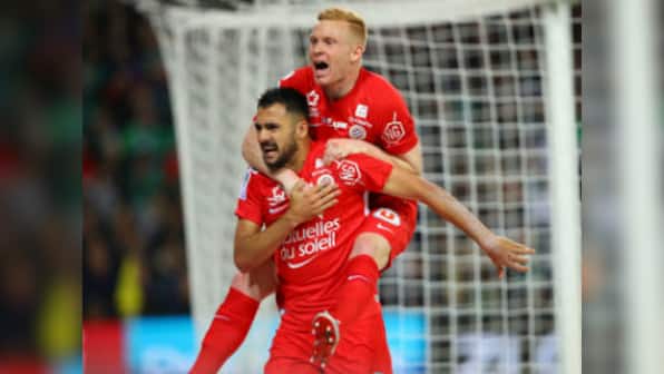 Ligue 1: Saint-Etienne miss chance to leapfrog third-placed Lyon after defeat to Montpellier; Brest secure promotion