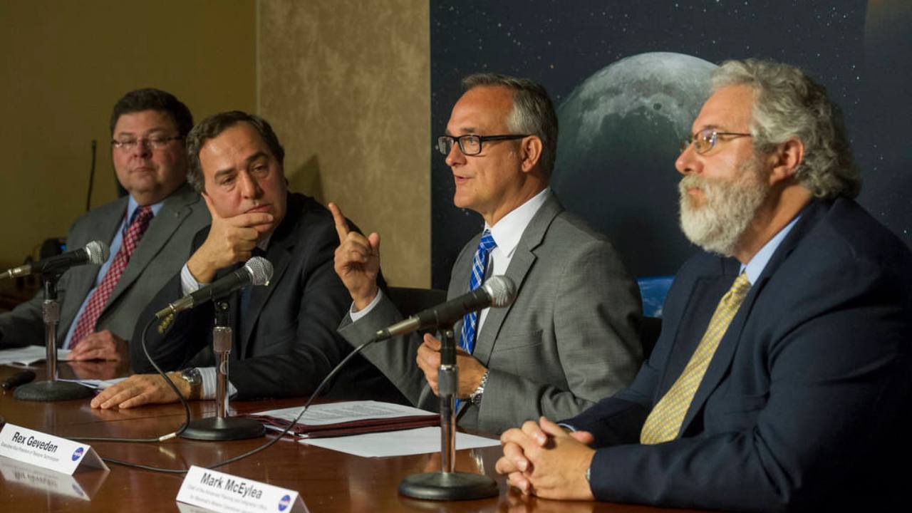 NASA executive resigns weeks after being appointed to lead 2024 moon landing mission NASA executive resigns weeks after being appointed to lead 2024 moon landing mission