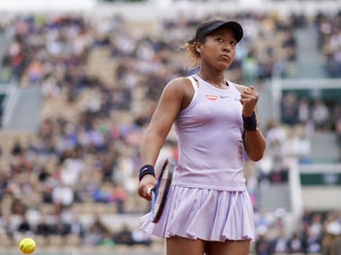 French Open 2019: World No 1 Naomi Osaka displays endless reserves of fighting spirit in comeback against Victoria Azarenka French Open 2019: World No 1 Naomi Osaka displays endless reserves of fighting spirit in comeback against Victoria Azarenka