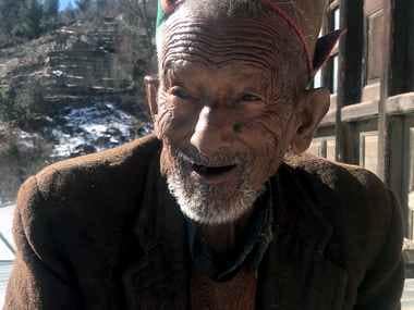  Indias first voter Shyam Saran Negi casts his vote in Himachals Kinnaur district; 102-year-old asks voters to elect honest, active candidates