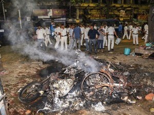 BJP urges EC to bar Mamata Banerjee from campaigning, says constitutional machinery has collapsed in West Bengal