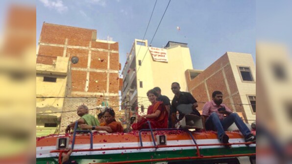 In North East Delhi's Ghonda Chowk, Priyanka Gandhi ropes in Sheila Dikshit to woo voters as BJP struggles with Manoj Tiwari's 'invisible' work