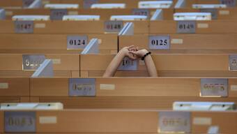 China's 996 work policy is causing a high rate of burn-out among its tech workers
