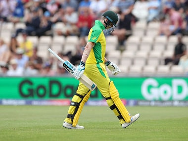   Cricket - ICC World Cup Cricket World Match - England / Australia - The Ageas Bowl, Southampton, United Kingdom - May 25, 2019 Australian Steve Smith s away after being fired. Action Images via Reuters / Peter Cziborra - RC1E9736B930 