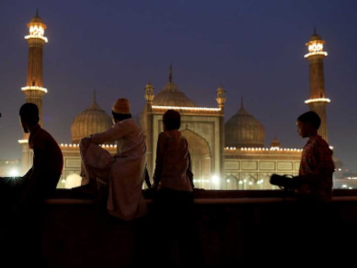 Ramadan vs Ramzan: A linguistic difference between Arabic and Urdu, not meaning, has led to the festival's two names