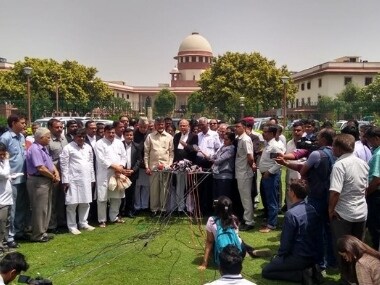 Supreme Court Junks Opposition's Review Plea Seeking To Increase VVPAT ...