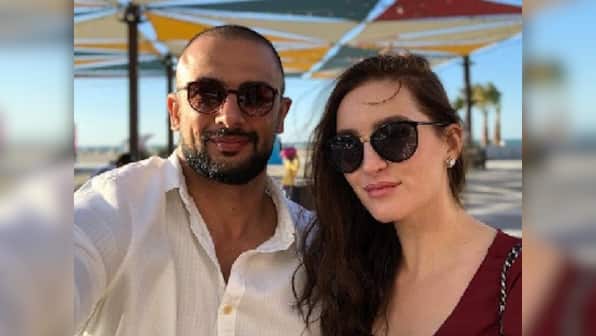 Jism 2 actor Arunoday Singh announces separation from wife Lee Elton: 'Seems wiser to let go'