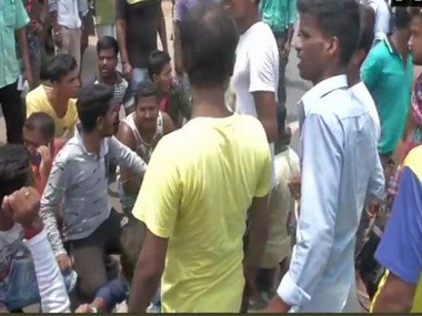 West Bengal election: Protests at polling booths in Basirhat, Jadavpur; BJP, voters claim TMC workers not letting people vote West Bengal election: Protests at polling booths in Basirhat, Jadavpur; BJP, voters claim TMC workers not letting people vote