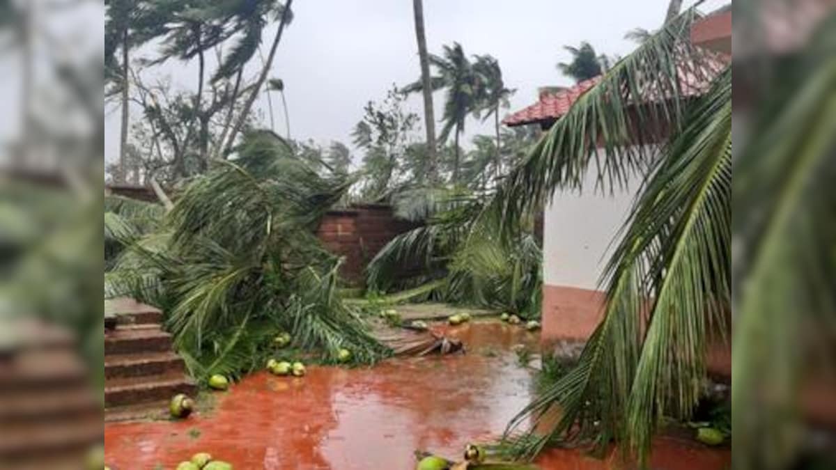 Cyclone Fani leaves Odisha paralysed and in the dark; battered Bhubaneswar bears brunt of storm