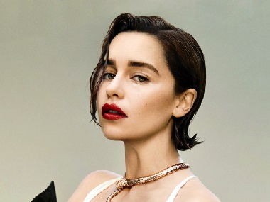 Coronavirus Outbreak: Emilia Clarke promises virtual dinner dates to 12 donors of her charity SameYou Coronavirus Outbreak: Emilia Clarke promises virtual dinner dates to 12 donors of her charity SameYou