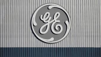 GE books more power plant orders, beats Mitsubishi, Siemens, sources say