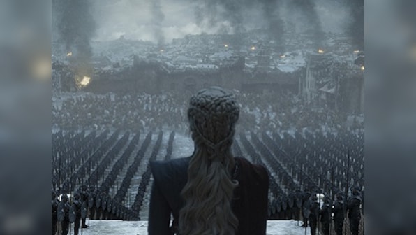 Game of Thrones fans get DMRC spoiler alert: If you're watching it on the metro, please be sure to use earphones