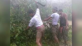 Fact Checker: Old photos of RSS workers helping in relief ops shared as fresh image post Cyclone Fani in Odisha