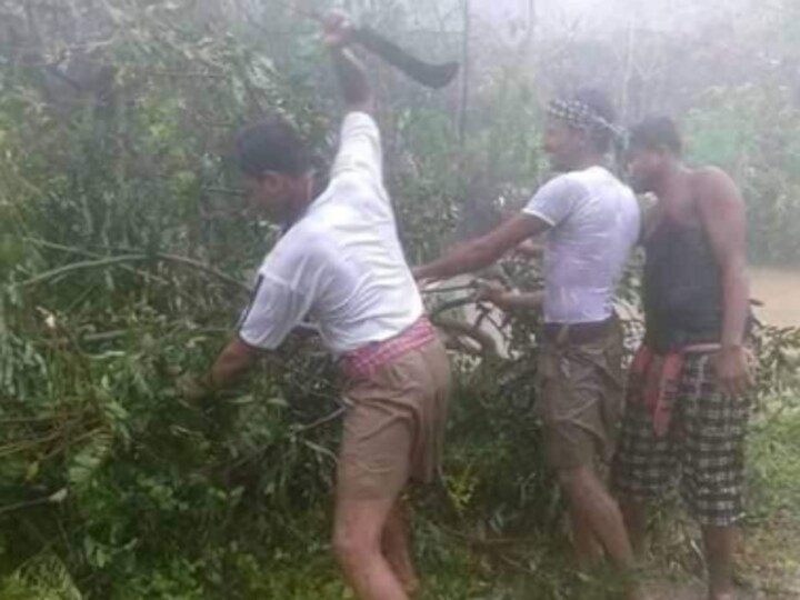 Fact Checker: Old photos of RSS workers helping in relief ops shared as fresh image post Cyclone Fani in Odisha