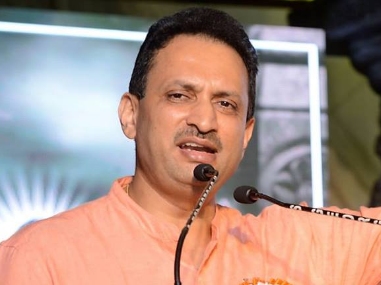 Anantkumar Hegde calls Rahul Gandhi 'moron', 'idiotic skill master' for his tweet that 'Modilie' is a new word in English dictionary Anantkumar Hegde calls Rahul Gandhi 'moron', 'idiotic skill master' for his tweet that 'Modilie' is a new word in English dictionary