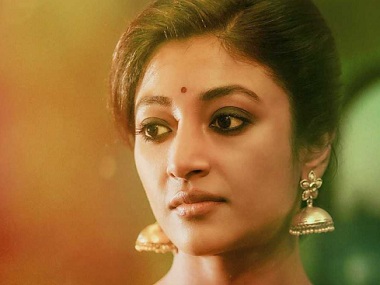 Konttho movie review: Shibu-Nandita's film struggles to rise above its ordinariness, clichés Konttho movie review: Shibu-Nandita's film struggles to rise above its ordinariness, clichés