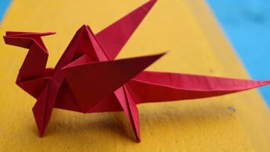 Origami-inspired material absorbs force of landing, could help make rockets reusable