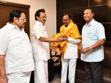 KCR meets Stalin in Chennai over bid for federal front, DMK sources say party leader instead asked TRS chief to support Congress KCR meets Stalin in Chennai over bid for federal front, DMK sources say party leader instead asked TRS chief to support Congress