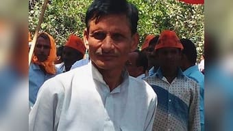 Smriti Irani's aide Surendra Singh shot dead in Amethi: BJP leader helps carry ex-village head's body for last rites
