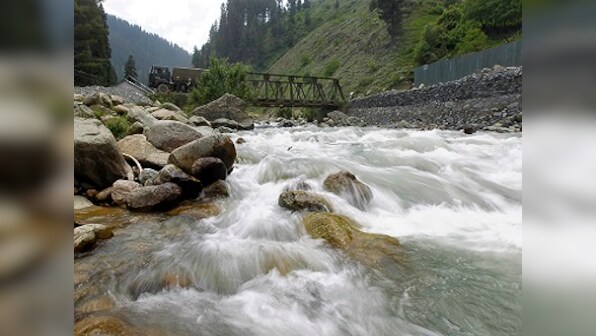 Lok Sabha Election 2019: Compelling local narrative, targeted income scheme could make water a voting issue
