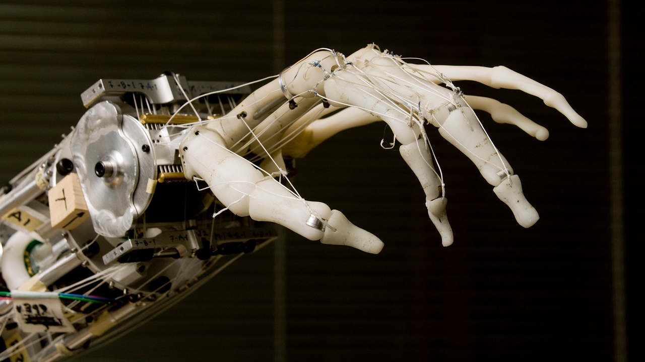 Newest artificial intelligence system can learn to see by touch, feel by seeing Newest artificial intelligence system can learn to see by touch, feel by seeing