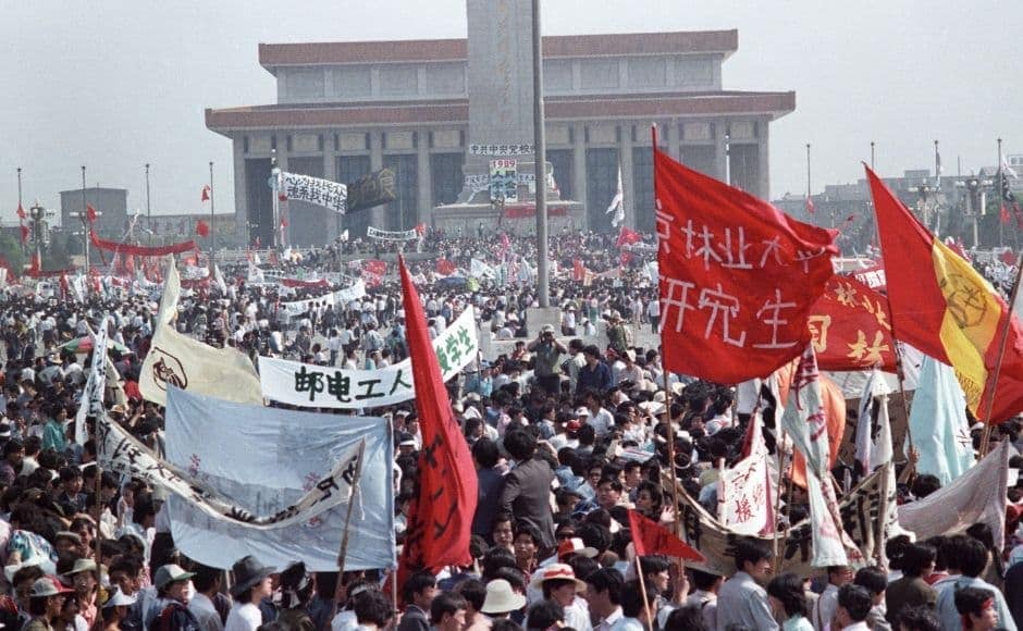 The crowd in Tiananmen Square in 1989. Today, the Square is strictly guarded and journalists are being prevented from taking any photos. In Hong Kong, in contrast, a candlelight vigil is expected to attracted over 150,000 people. Reuters/Ed Nachtrieb. The crowd in Tiananmen Square in 1989. Today, the Square is strictly guarded and journalists are being prevented from taking any photos. In Hong Kong, in contrast, a candlelight vigil is expected to attracted over 150,000 people. Reuters/Ed Nachtrieb.