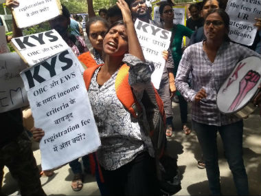 Student bodies protest, stage one-day hunger strike against Delhi University's 'astronomical' fee hike Student bodies protest, stage one-day hunger strike against Delhi University's 'astronomical' fee hike