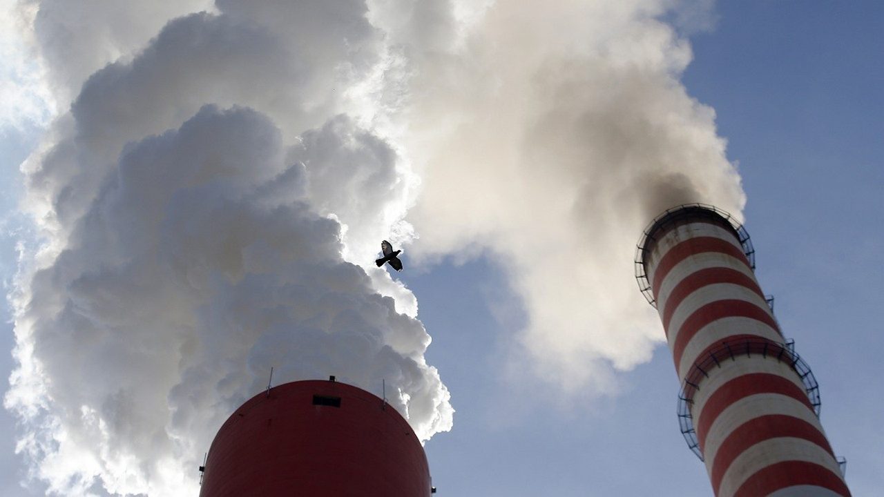 Air pollution from transport, factories clear out in European countries during coronavirus lockdown Air pollution from transport, factories clear out in European countries during coronavirus lockdown