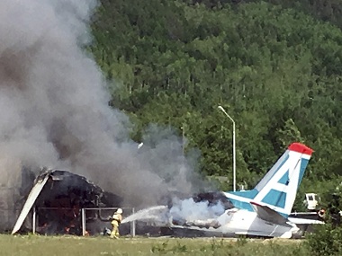 Two killed as plane crashes into building while attempting emergency landing at Siberia’s Nizhneangarsk airport Two killed as plane crashes into building while attempting emergency landing at Siberia’s Nizhneangarsk airport