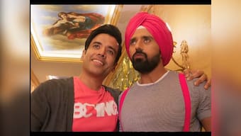 Booo Sabki Phategi trailer: Tusshar Kapoor, Mallika Sherawat make webseries debut with ALTBalaji's horror comedy