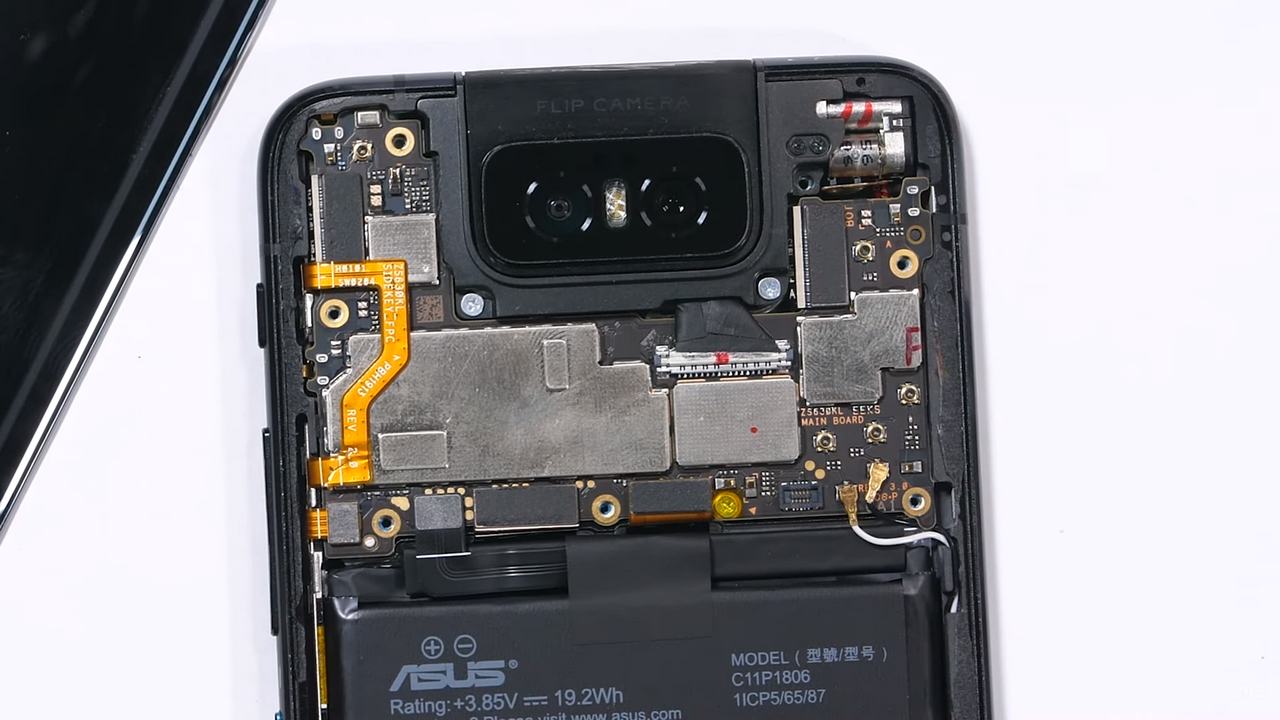 ASUS 6z teardown reveals just how unique the flip camera is on the inside ASUS 6z teardown reveals just how unique the flip camera is on the inside