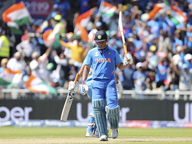 India vs West Indies, ICC Cricket World Cup 2019: 'Legend' MS Dhoni's keen understanding, experience helps team, says captain Virat Kohli India vs West Indies, ICC Cricket World Cup 2019: 'Legend' MS Dhoni's keen understanding, experience helps team, says captain Virat Kohli