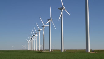 Climate change threatens India’s solar and wind energy potential, shows new analysis
