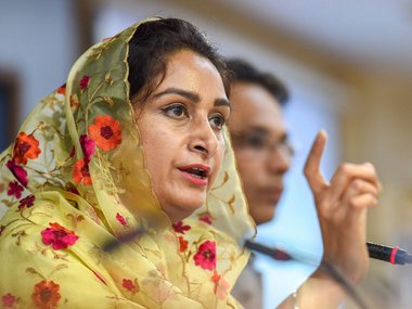 ‘Pakistan made business out of faith’: Union minister Harsimrat Kaur Badal criticises Imran Khan govt over Kartarpur visit fee ‘Pakistan made business out of faith’: Union minister Harsimrat Kaur Badal criticises Imran Khan govt over Kartarpur visit fee