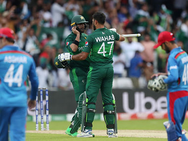 Pakistan vs Afghanistan, ICC Cricket World Cup 2019: Imad Wasim keeps his nerves to guide Pakistan to thrilling three-wicket win over neighbours Pakistan vs Afghanistan, ICC Cricket World Cup 2019: Imad Wasim keeps his nerves to guide Pakistan to thrilling three-wicket win over neighbours