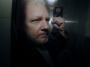 Sweden drops probe into rape allegations against Julian Assange; focus should now be on US prosecution, says WikiLeaks editor-in-chief Sweden drops probe into rape allegations against Julian Assange; focus should now be on US prosecution, says WikiLeaks editor-in-chief