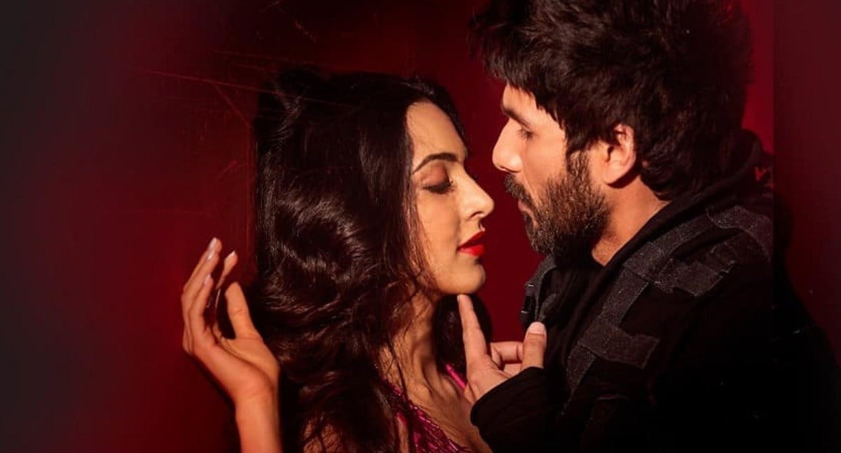 Kabir Singh Movie Review Shahid Kapoor S Intensity Is Mined For A Horrific Harrowing Ode To Misogyny Entertainment News Firstpost Kabir singh movie dialogues i like the way you breathe movie: kabir singh movie review shahid kapoor