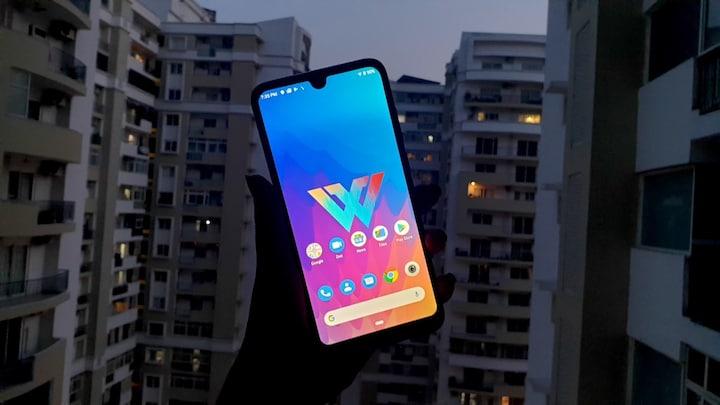 Amazon Prime Day: LG W30 Aurora Green colour variant to go on sale at Rs 9,999