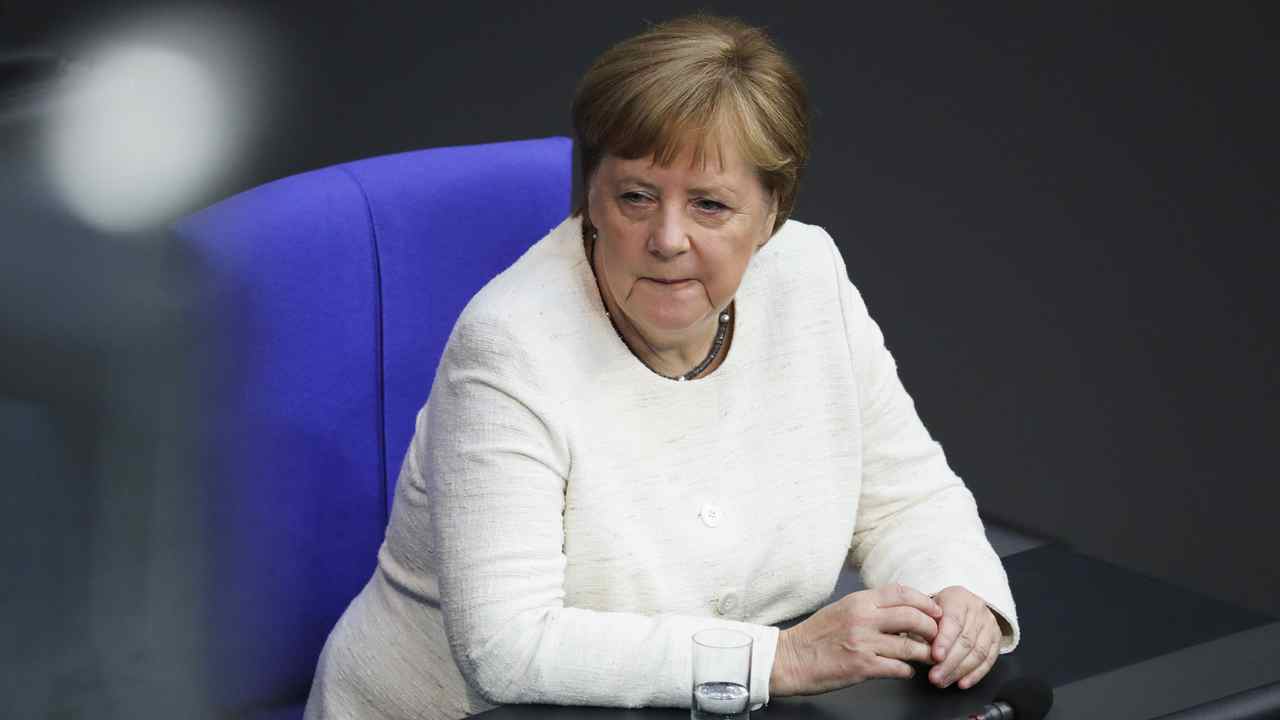 Germany extends lockdown till 31 Jan, imposes stricter limits to curb high infection rates Germany extends lockdown till 31 Jan, imposes stricter limits to curb high infection rates