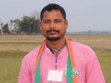 BJP IT cell member from Assam, Nitu Bora arrested for communal remark on Facebook; released after notice issued to him BJP IT cell member from Assam, Nitu Bora arrested for communal remark on Facebook; released after notice issued to him