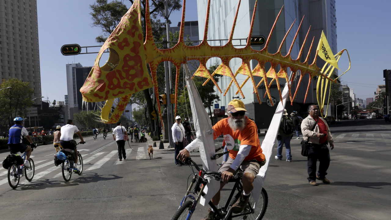 Climate change narratives in society is important to make people aware of the crisis